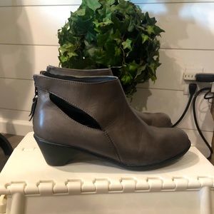 Dansko Ankle Boots grey size 8/38